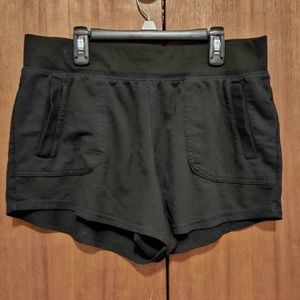 athletic works black shorts women's large